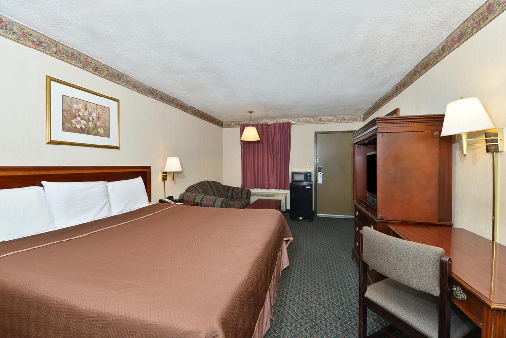 Americas Best Value Inn - Fredericksburg North Pokój zdjęcie
