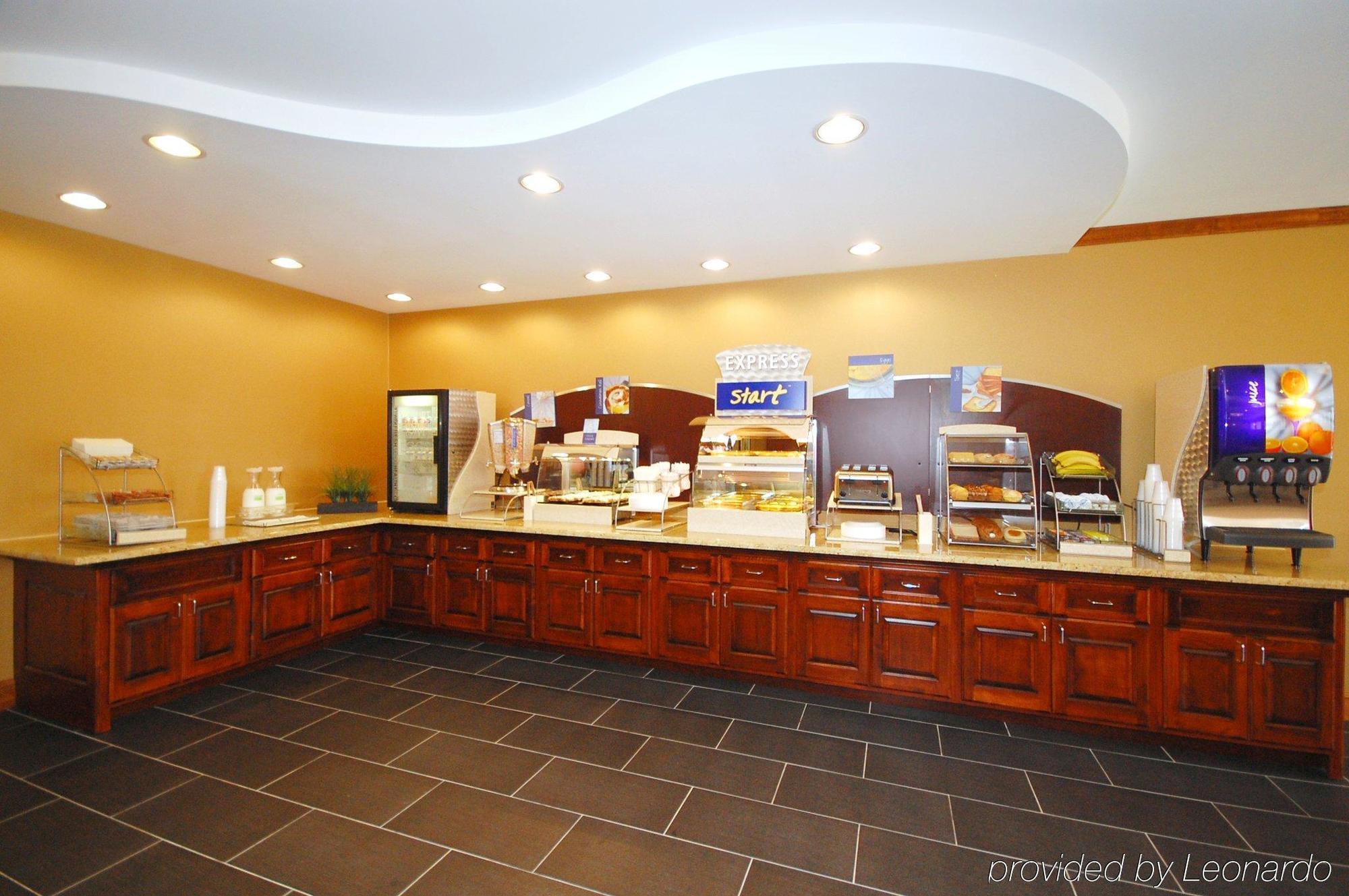 Americas Best Value Inn - Fredericksburg North Zewnętrze zdjęcie