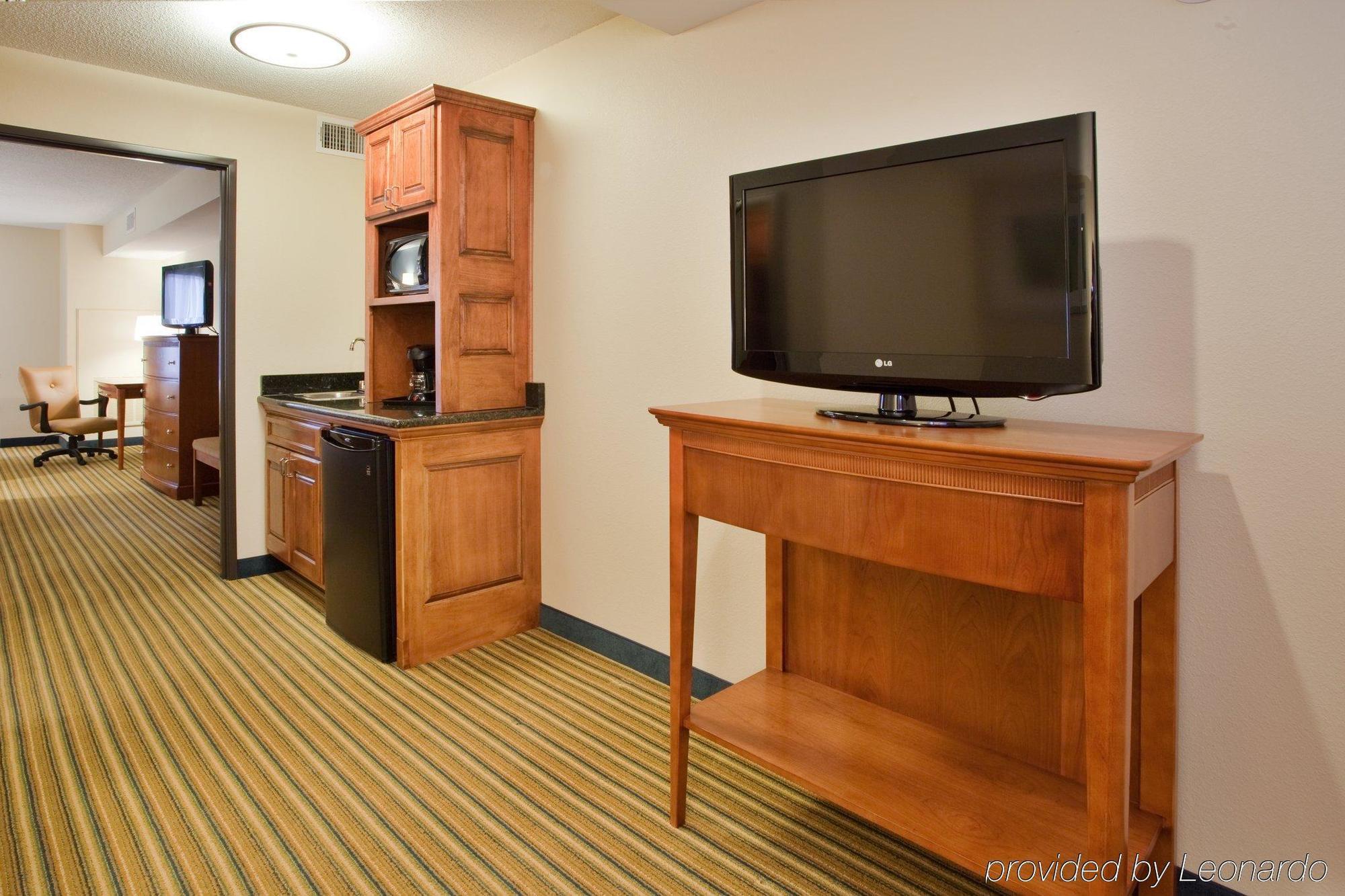 Americas Best Value Inn - Fredericksburg North Zewnętrze zdjęcie