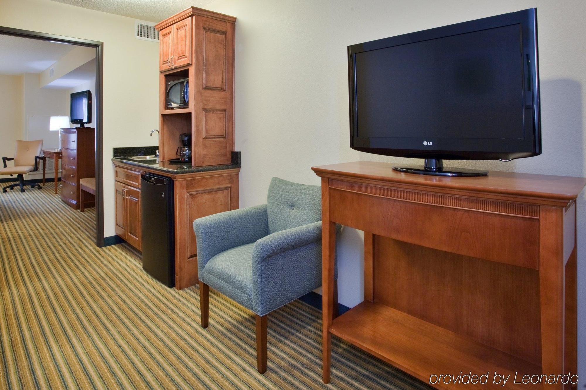 Americas Best Value Inn - Fredericksburg North Zewnętrze zdjęcie