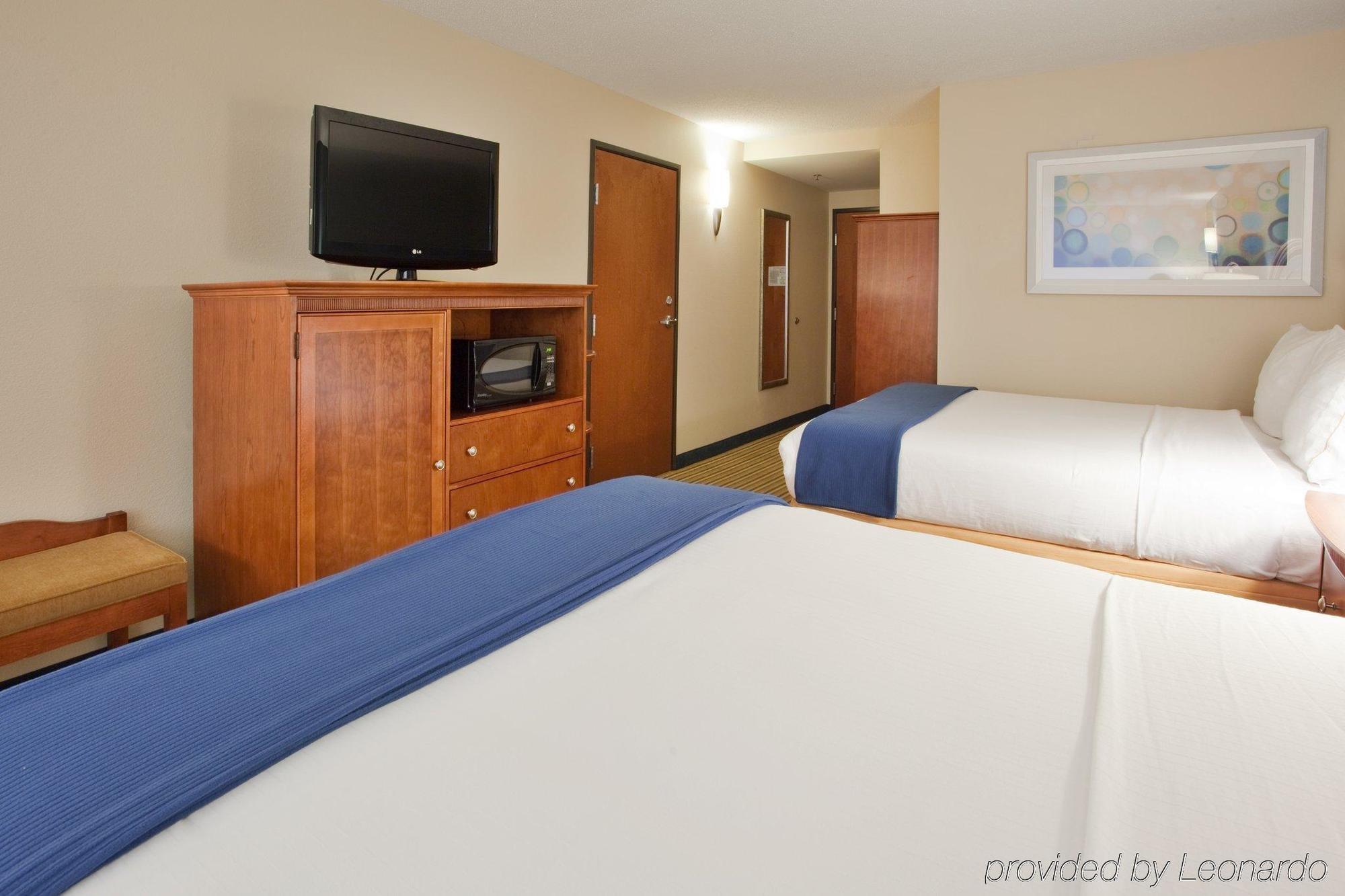 Americas Best Value Inn - Fredericksburg North Zewnętrze zdjęcie